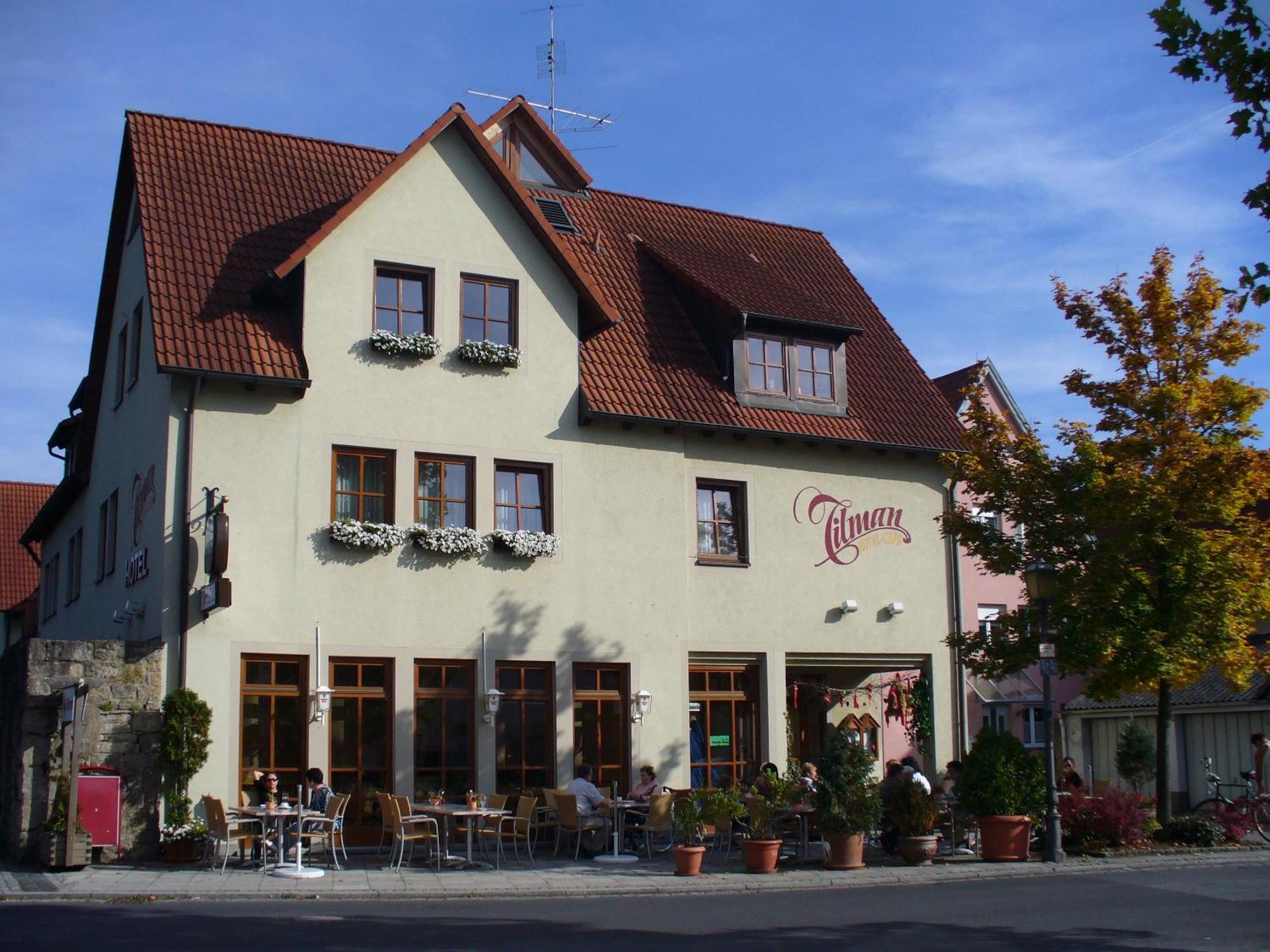Hotel Tilman Munnerstadt Экстерьер фото
